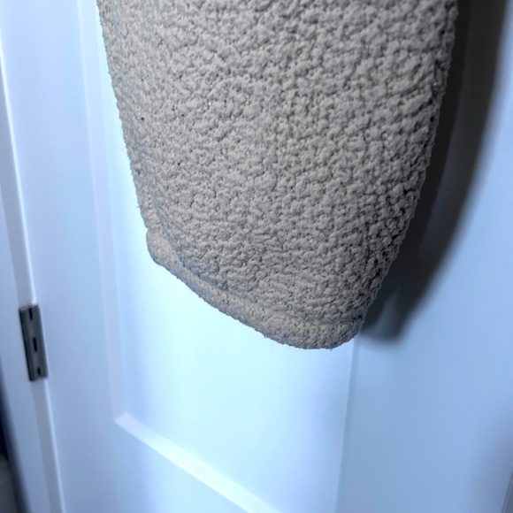 Comfy and warm Nike Therma-fit joggers, size small. - Picture 5 of 13